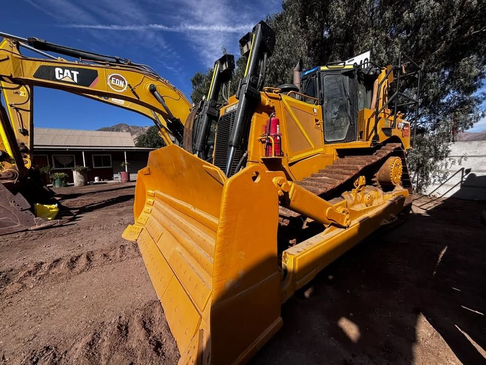 Cat D350D アーティキュレーテッドトラック BULLDOZER CATERPILLAR D8T AÑO 2013 Caterpillar 2013 en Venta
